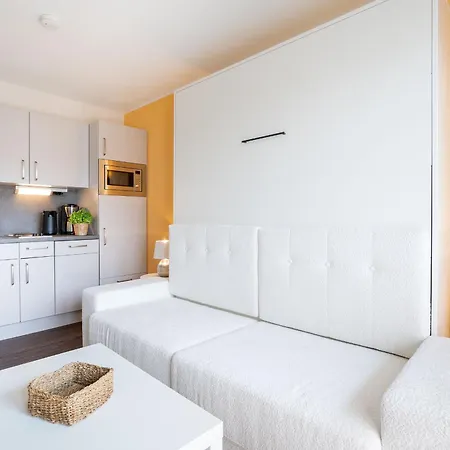 Solaris 18 Mit Gemeinschaftssauna Und Grillplatz * 그로미츠